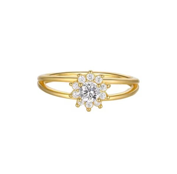 Moissanite Diamond Engagement Ring